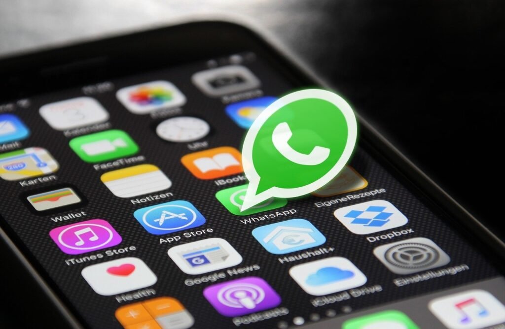 WhatsApp Will Let You Prevent Others From Automatically Saving The Media You Send Them