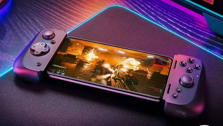 The Popularity of Mobile Gaming: Fortnite, PUBG, and the Rise Of Mobile Esports.