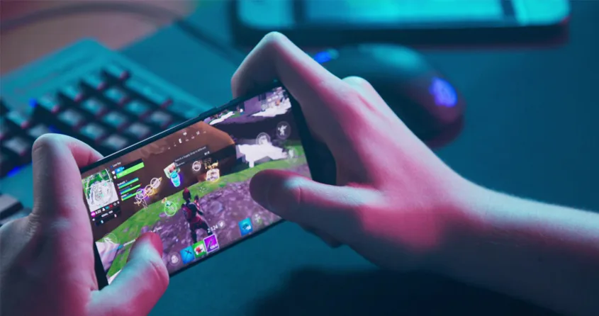 The Evolution of Mobile Gaming: How Smartphones Are Changing the Game