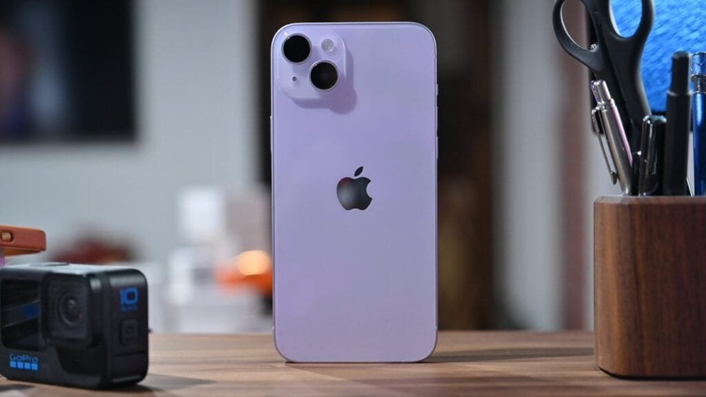 Apple Rolls Out Service Program for iPhone 14 Plus Rear Camera Malfunction