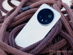 Snapdragon 8 Elite Gen 5-equipped Honor Magic 8 Pro officially debuts outside China