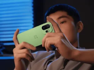 OnePlus 16 display tipped to beat Samsung panels with custom BOE X4 material
