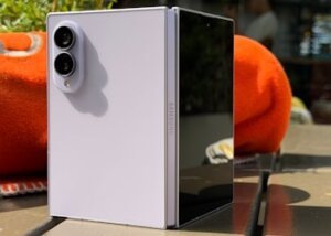 Samsung Galaxy Z Fold 9 Wide Plus or Wide FE Tipped
